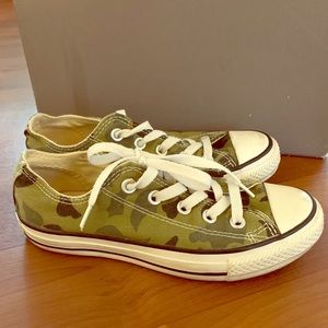 Converse CAMO Chuck Taylor Chucks
